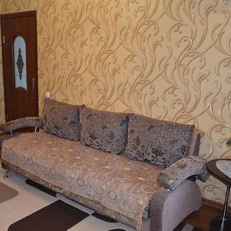 Ветеринарный Apartman Berdicsiv Kültér fotó