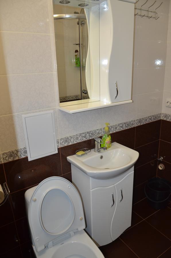 Ветеринарный Apartman Berdicsiv Kültér fotó